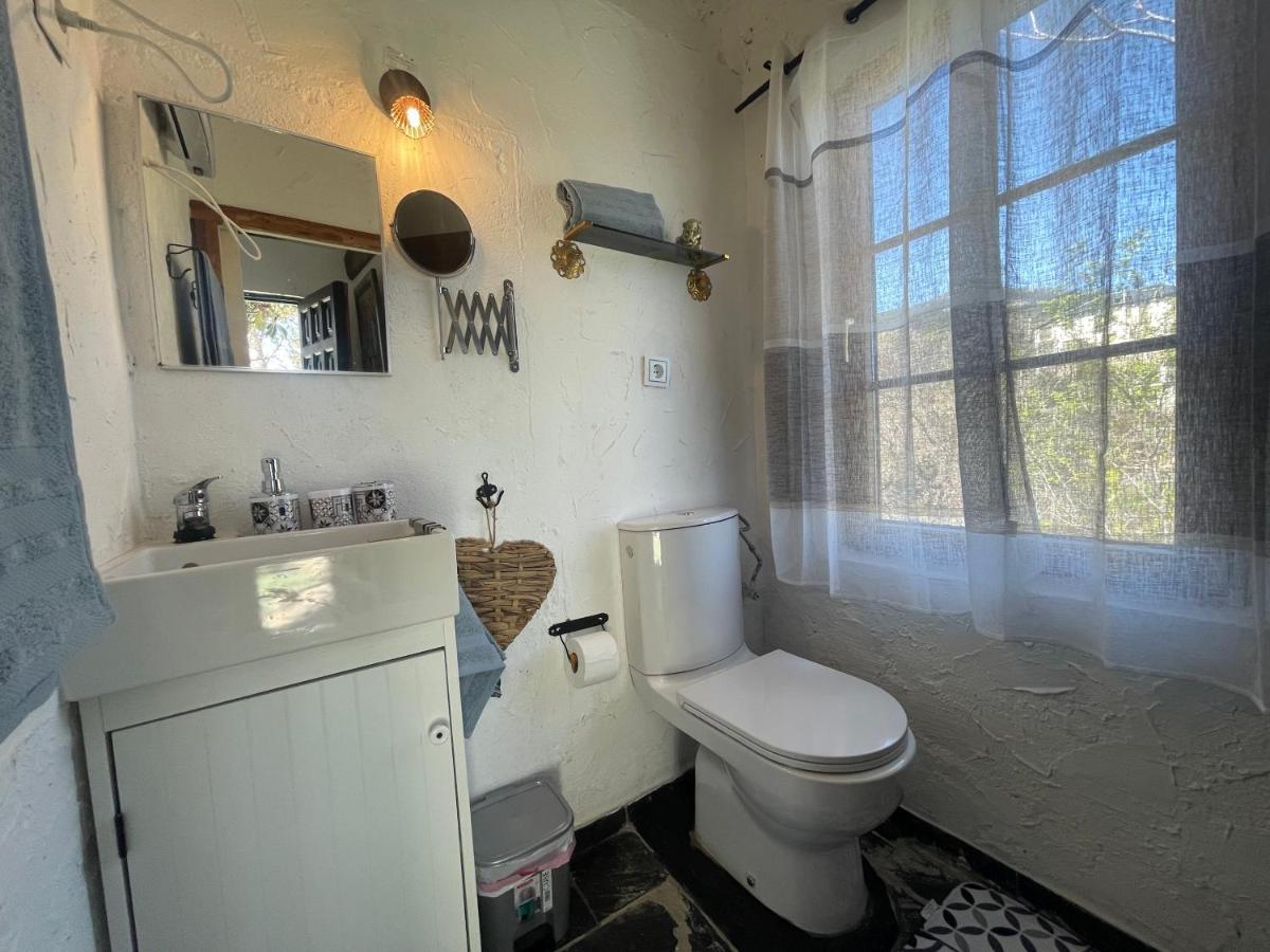 Casa Fidelina II Мирафлорес де ла Сиера Екстериор снимка